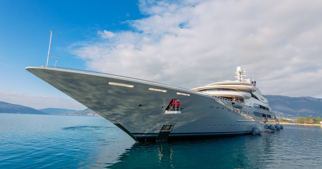 Impressive Espen Oeino lines of M/Y 'Ocean Victory'