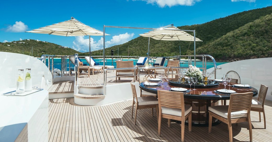 The sundeck of superyacht Benetti MEAMINA 