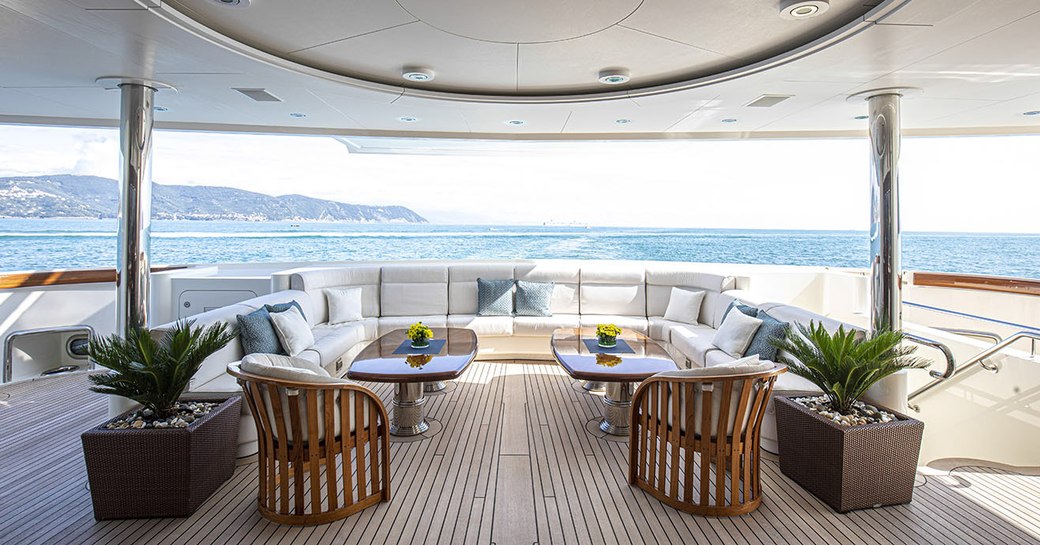 superyacht firebird alfresco dining