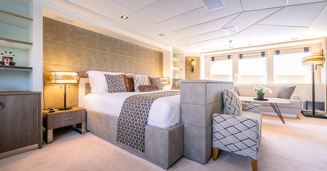 Charter yacht VICTORY master cabin with central berth