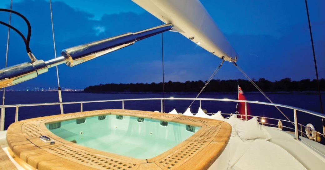 Jacuzzi on luxury sailing yacht parsifal iii, the new Below Deck star