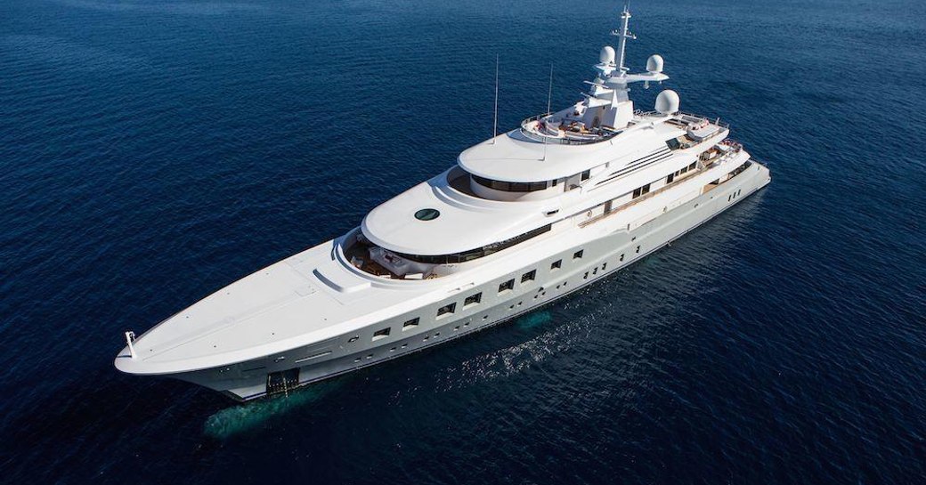 Motor yacht AXIOMA Underway