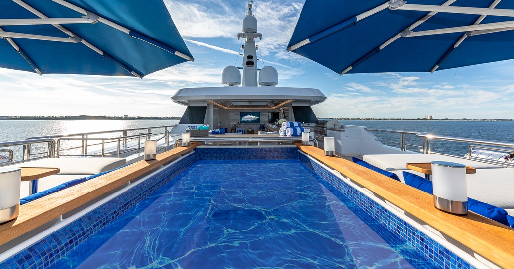top five ii superyacht swimming pool