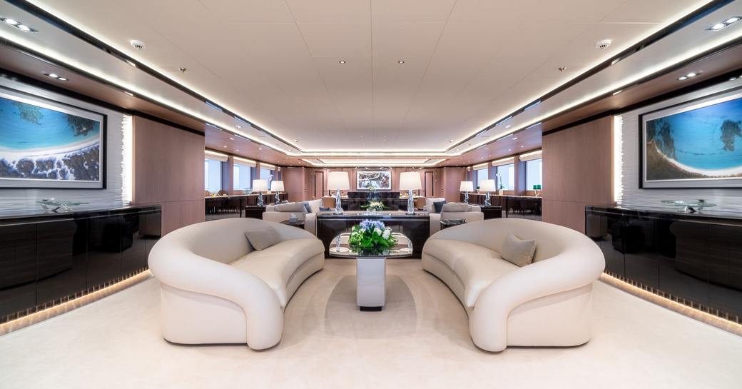 The main salon of superyacht O'PTASIA