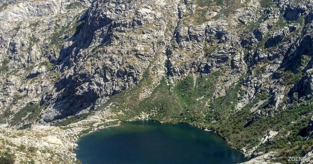Gorges de la Restonica water, mountians