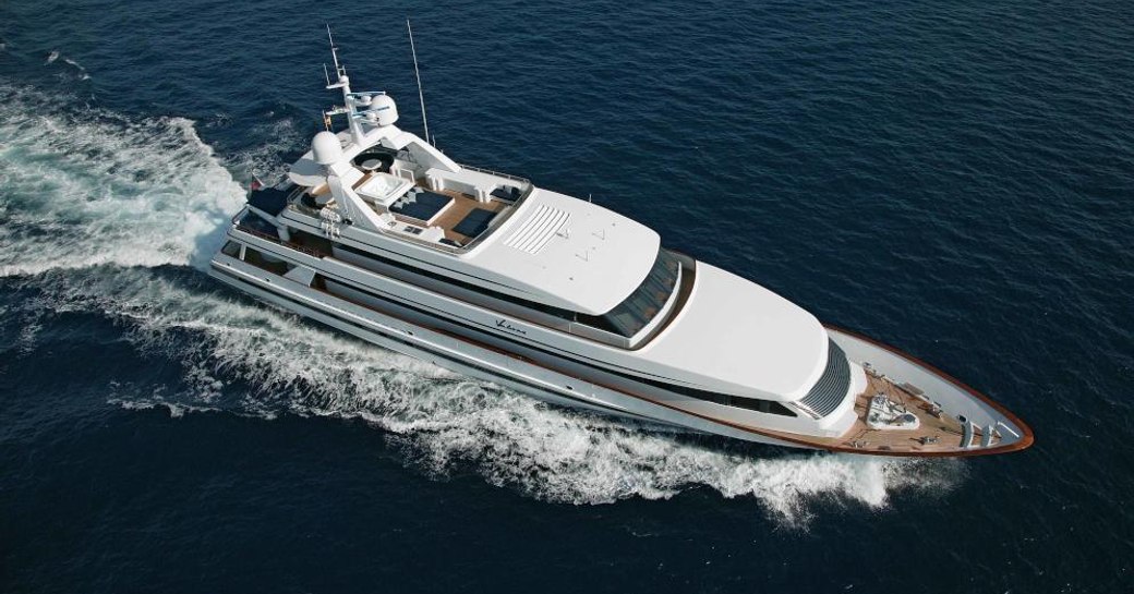 Superyacht 'Va Bene' underway