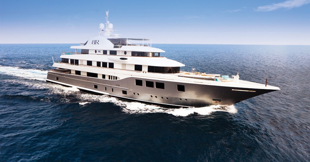 superyacht Baton Rouge cruising on a Caribbean yacht charter