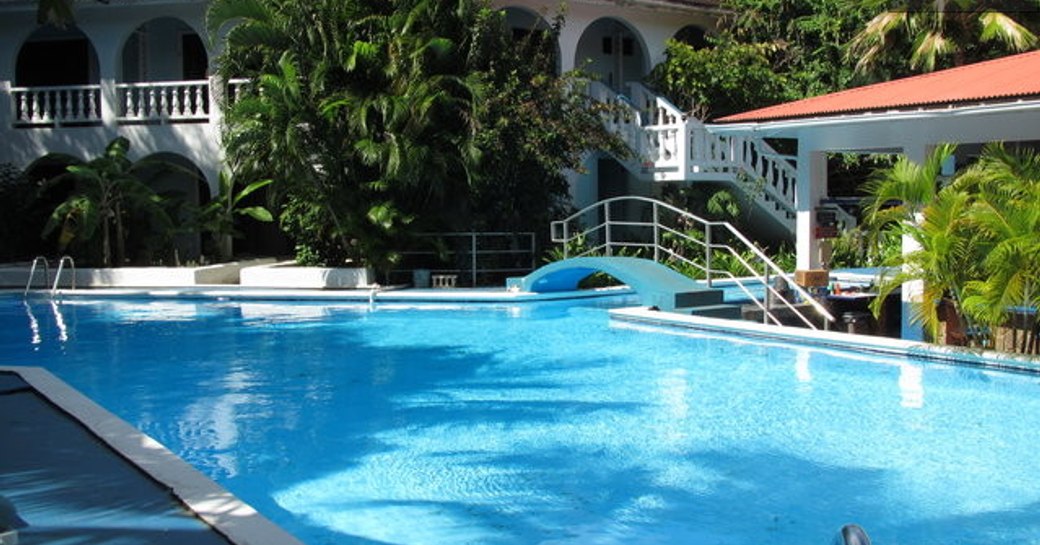 The Tamarind Club, Tortola