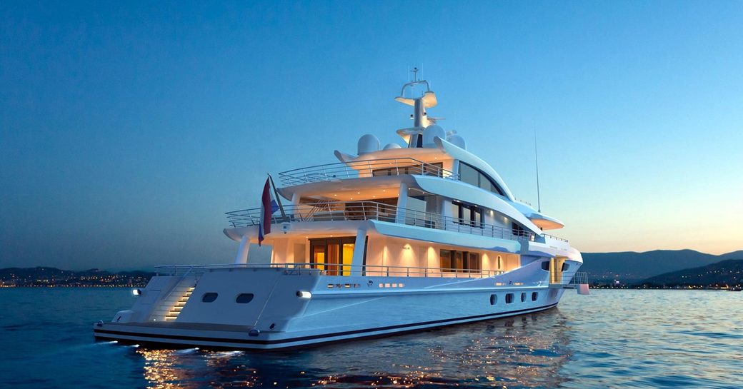 Superyacht Volpini 2 at night