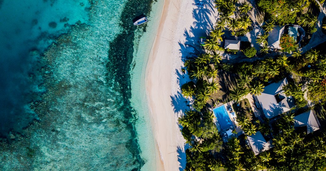 vomo island fiji