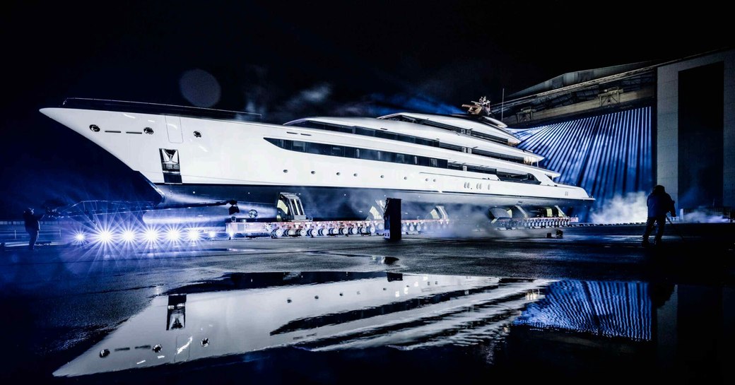 Transformation of superyacht H