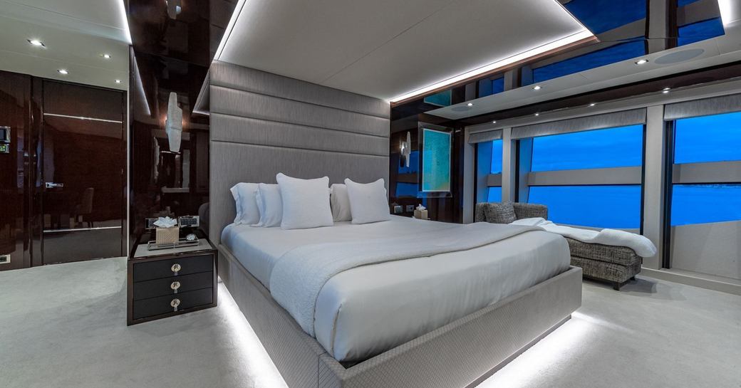 Master cabin onboard charter yacht TC 