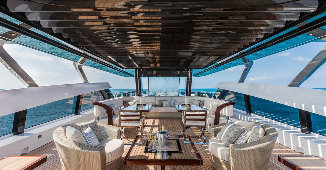 lounging and dining on sundeck of motor yacht ‘Polaris I’ 