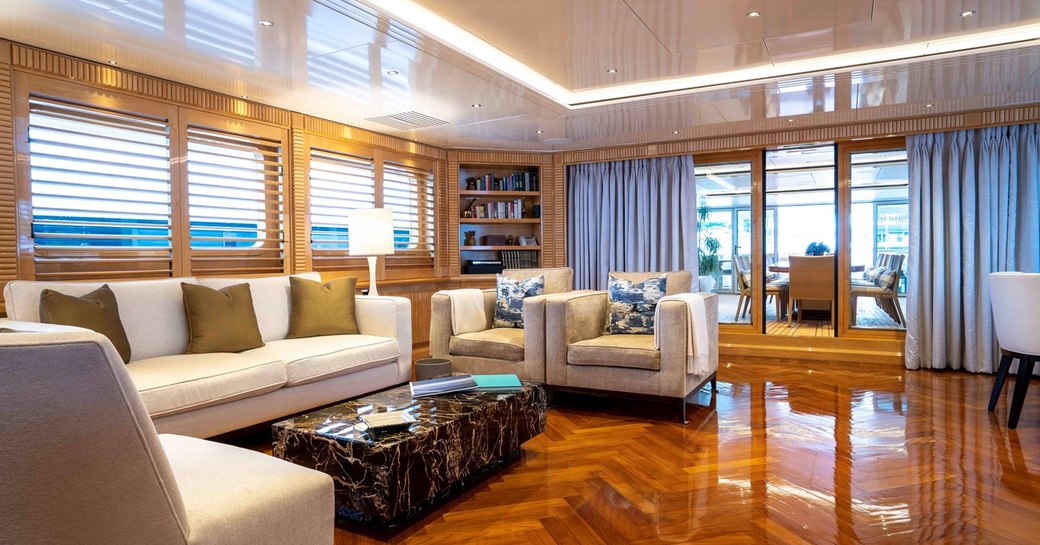 Man salon on board charter yacht TACANUYA