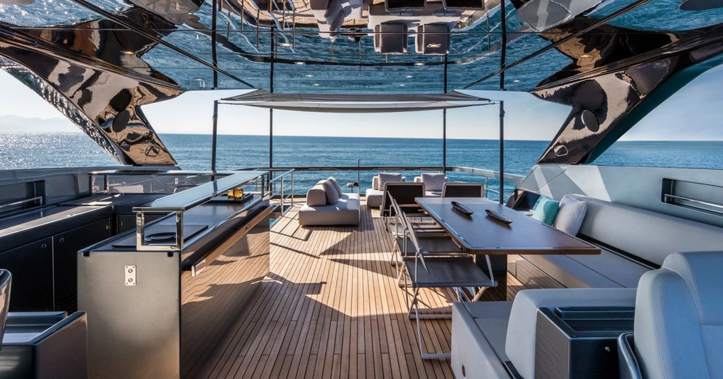 Sundeck onboard MY Basilic