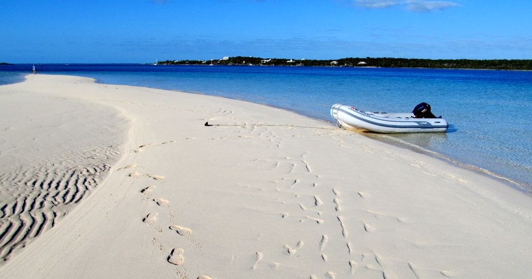 Tender on the sand at Tahiti Beach