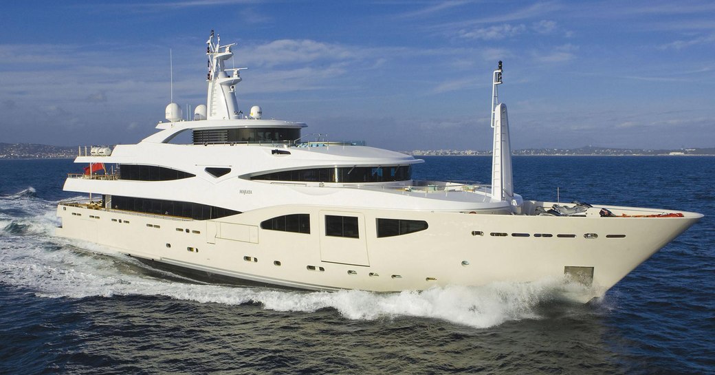 Superyacht MARAYA cruising