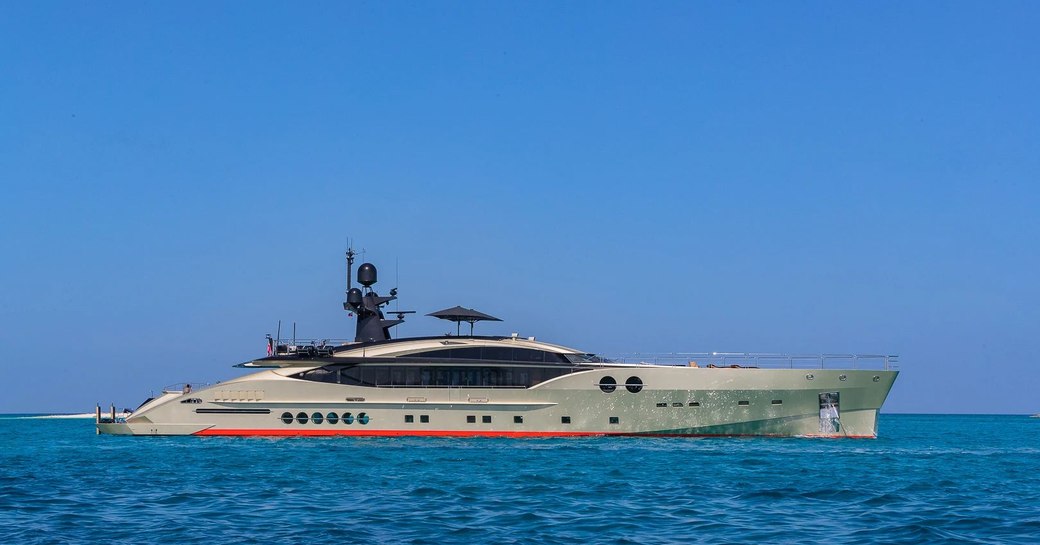 Charter yacht DB9