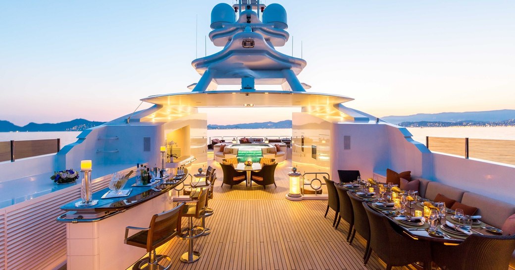 luxury charter yacht lucky lady