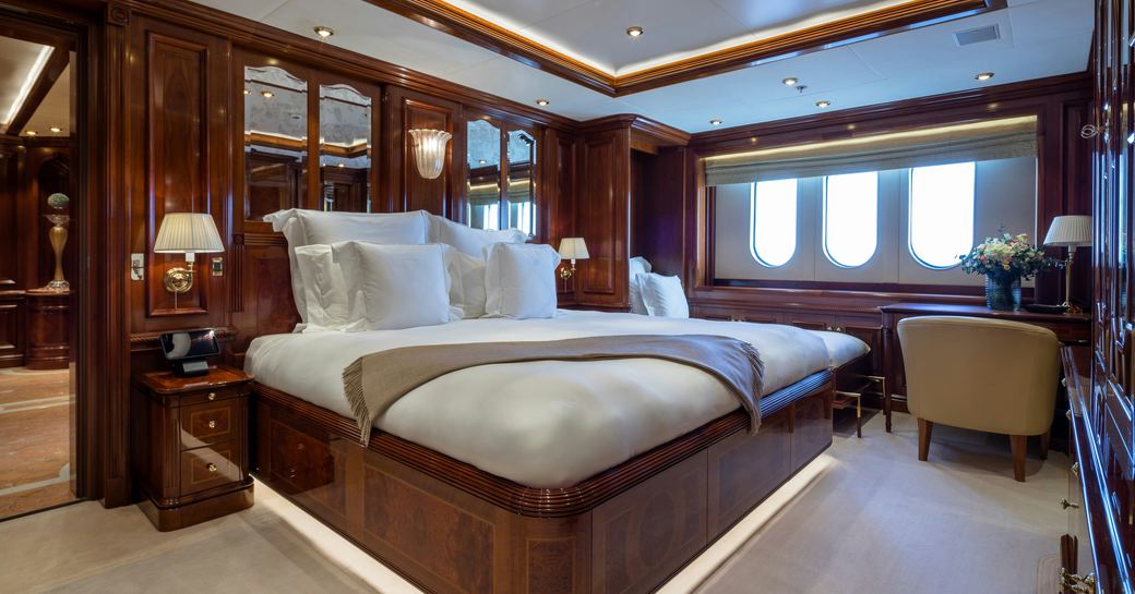 Guest cabin onboard charter yacht STARFIRE