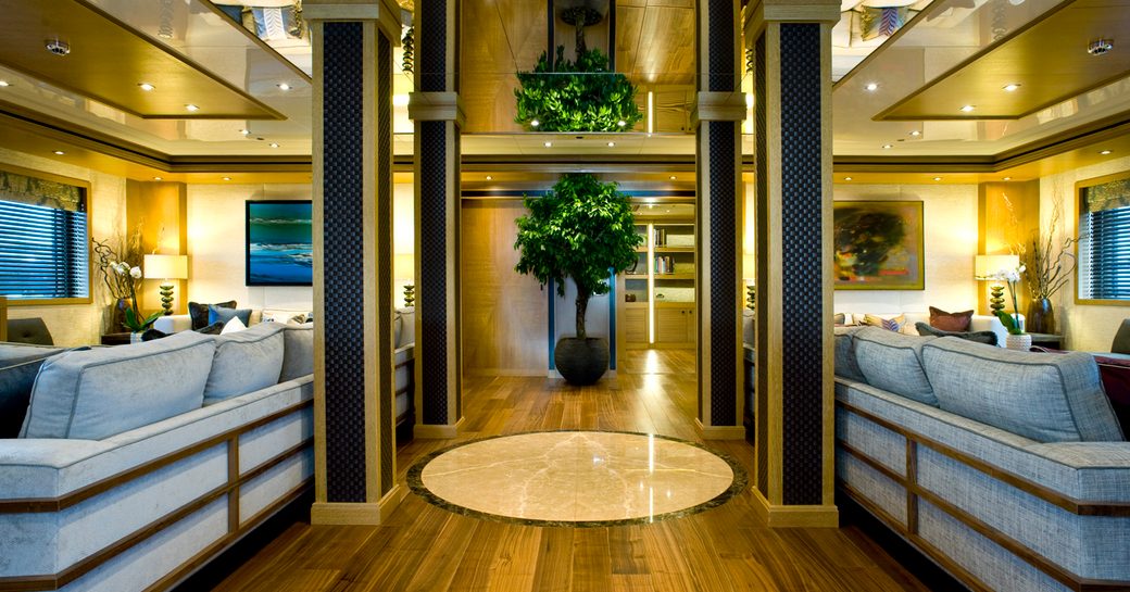 contemporary and stylish main salon aboard superyacht ‘Indian Empress’ 