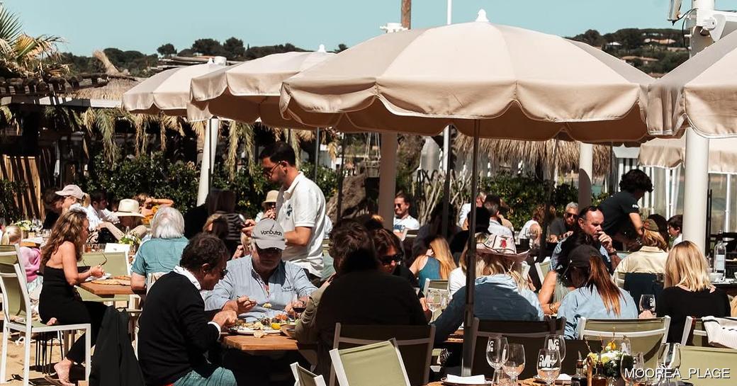 Moorea St Tropez beach dining area