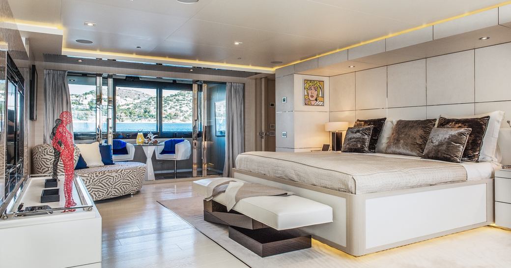 Master cabin onboard charter yacht ELENI with central berth