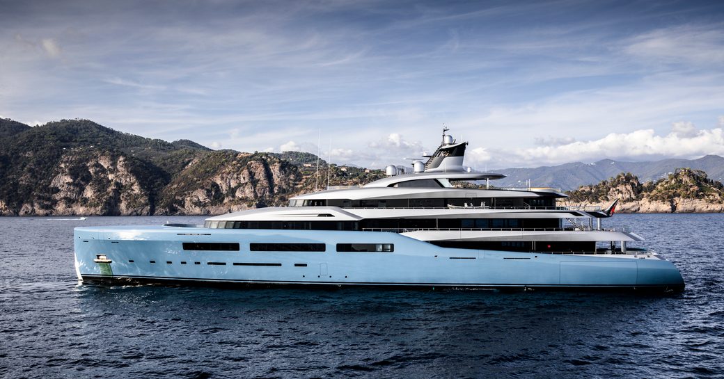 Superyacht AVIVA underway