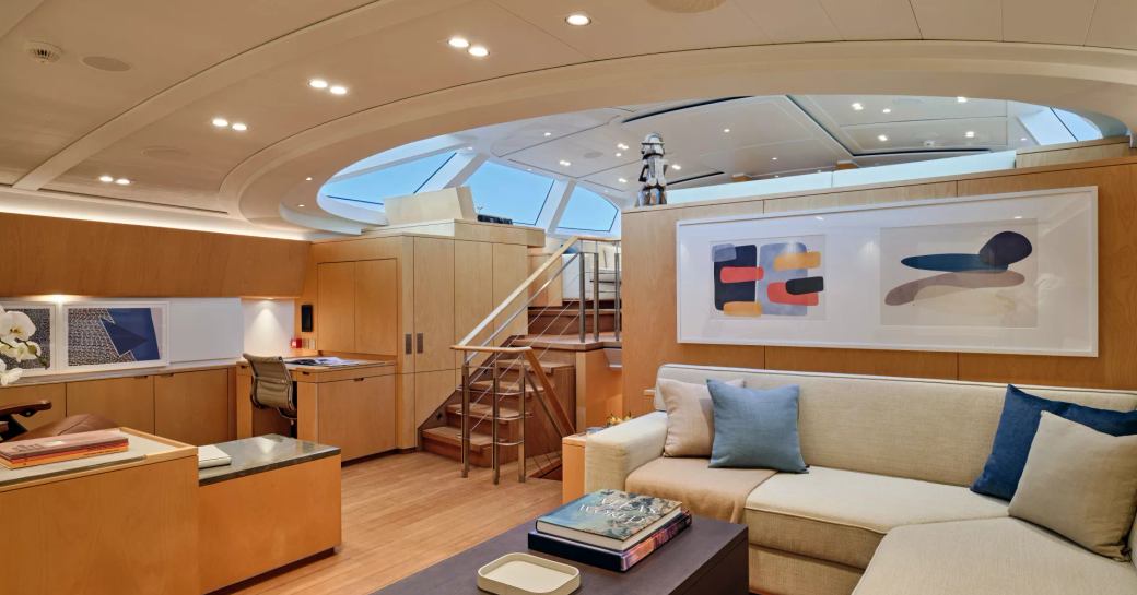 Overview of the interiors onboard charter yacht GUILLEMOT