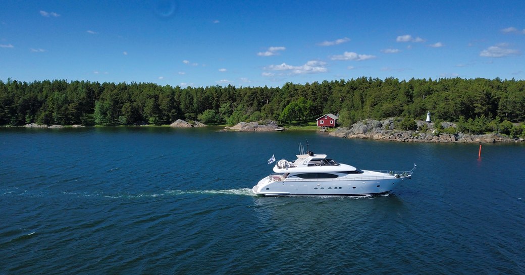 Charter yacht XUMI in Barosund, Finland