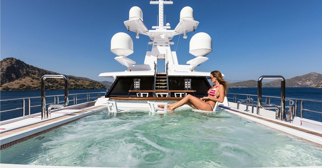 Superyacht AXIOMA spa pool with swim up bar