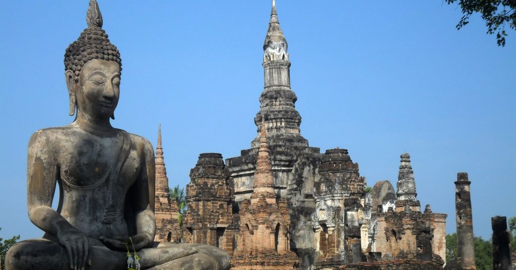 take selfies at Ayutthaya World Heritage Historical Park on an exotic thailand luxury yacht charter holiday