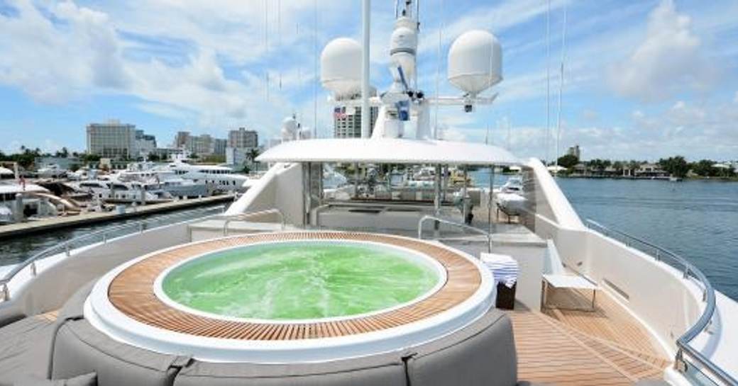 Luxury Yacht AQUAVITA deck Jacuzzi