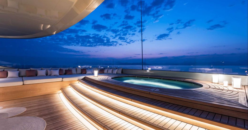 Aft deck and jacuzzi on board charter yacht SAVANNAH