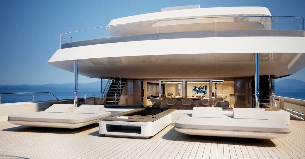 Large deck spaces on Grace E superyacht