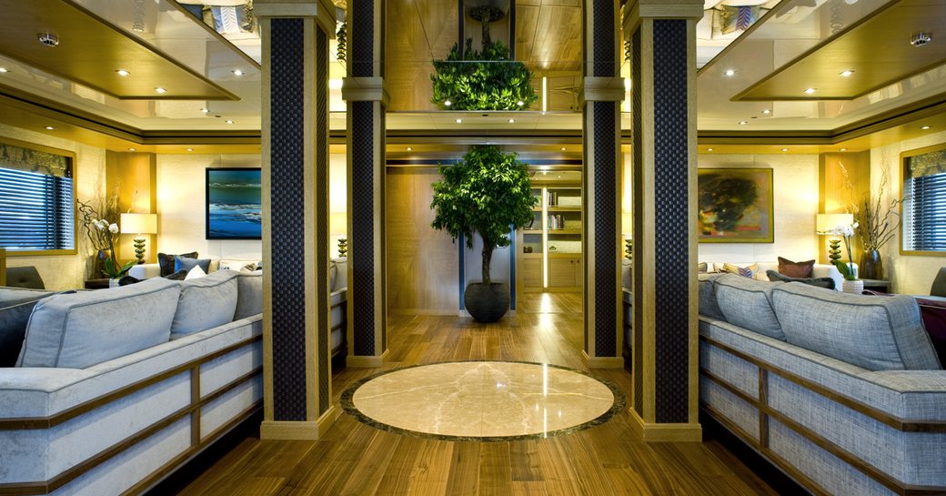 contemporary and stylish main salon aboard superyacht ‘Indian Empress’ 