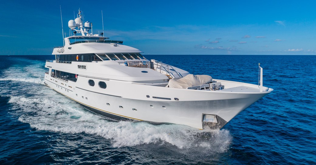 Newly refitted motor yacht MI AMORE now available for charter in the Bahamas photo 14