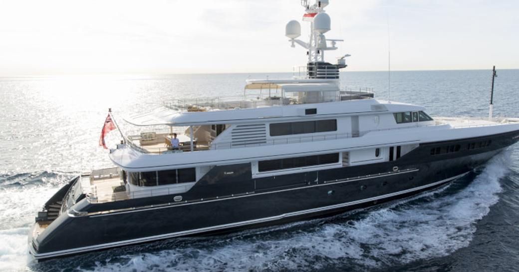 Superyacht Emerald cruising in the French waters