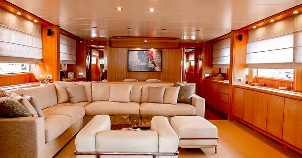 main salon of luxury yacht panthours