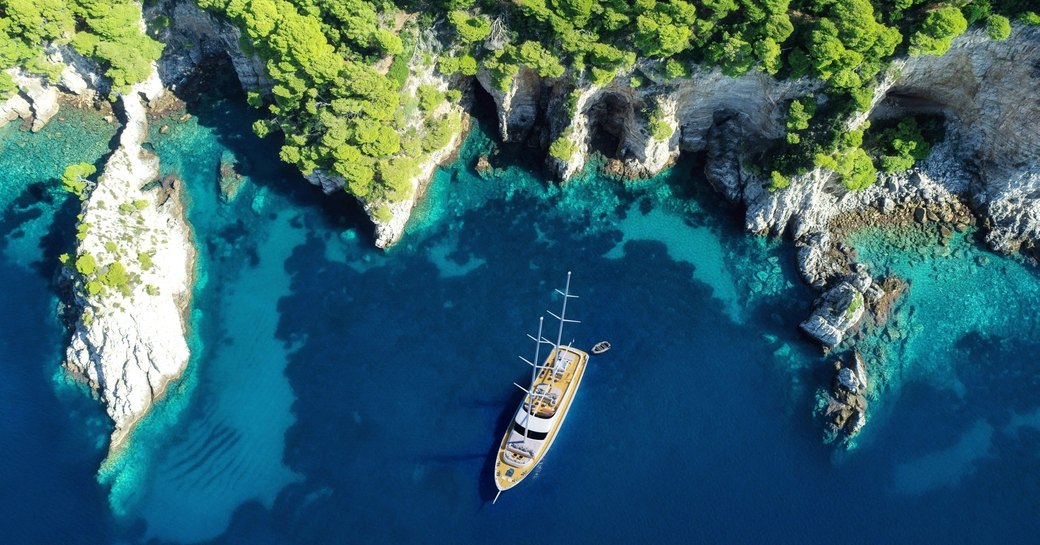 motor yacht aurum sky cruising the coasts of croatia on her charter season through the east mediterranean 