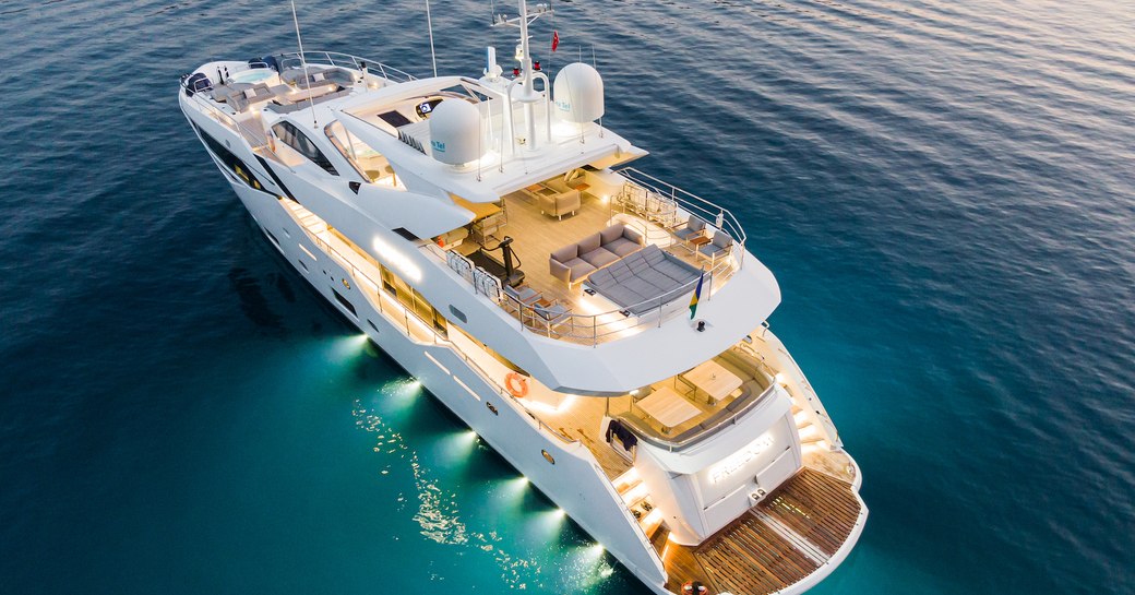 beautiful charter yacht freedom