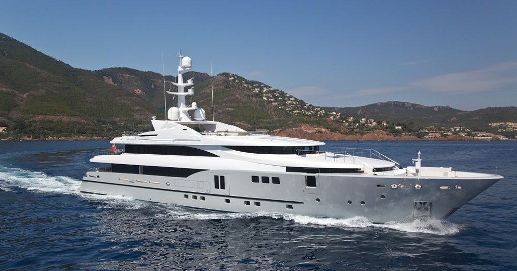 luxury charter yacht PERSEFONI I