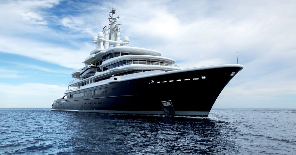 Superyacht LUNA profile shot on the water
