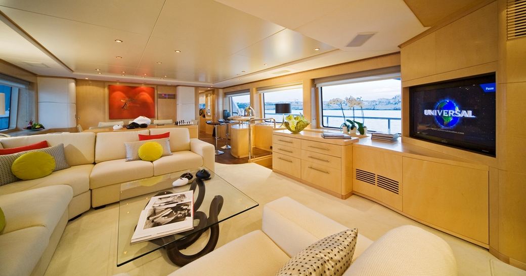 Superyacht SALU Reduces Rate By 50% For France Charter Vacation photo 1