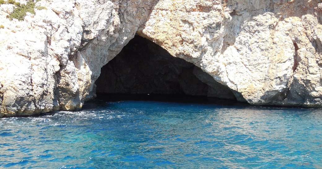 5 amazing blue caves you have to visit during a Greece superyacht charter  photo 8