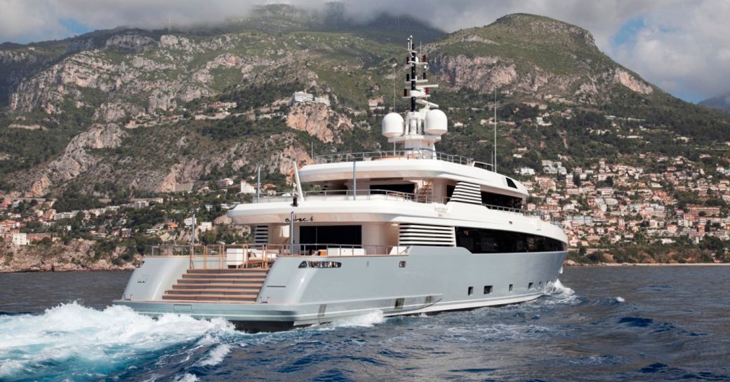 Aft view of charter yacht ASLEC 4 running