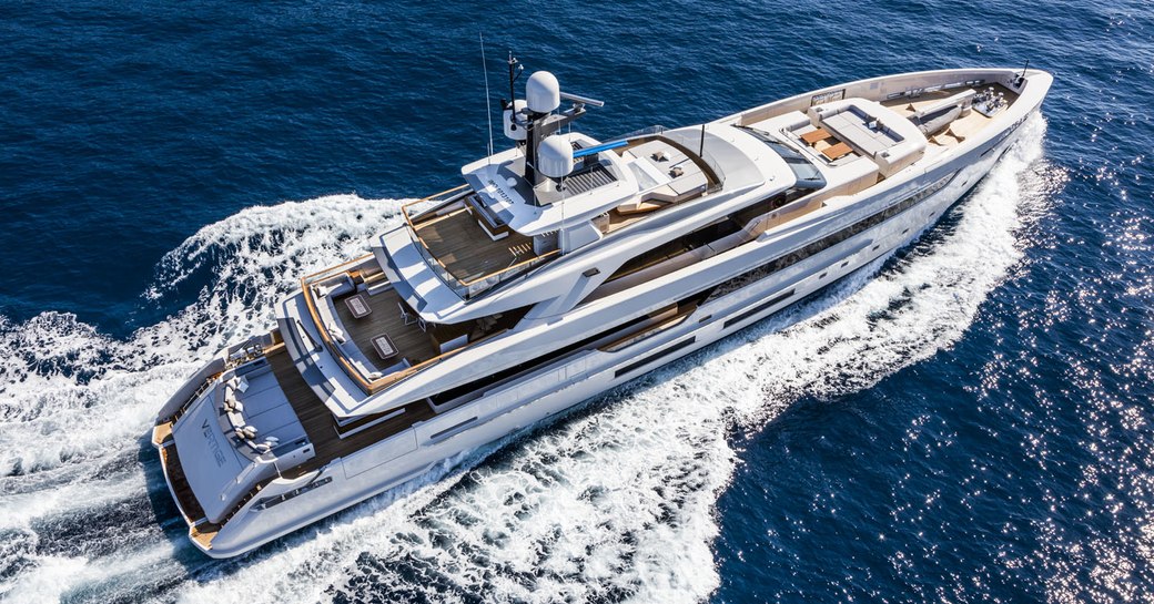 superyacht VERTIGE underway on an Italian luxury yacht charter