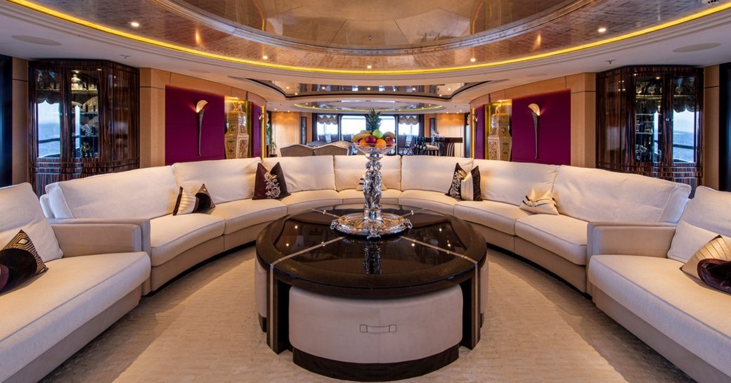 Main salon onboard MY Valerie