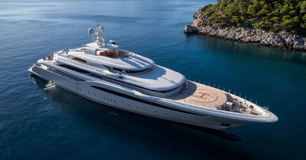Charter yacht O'PTASIA at anchor