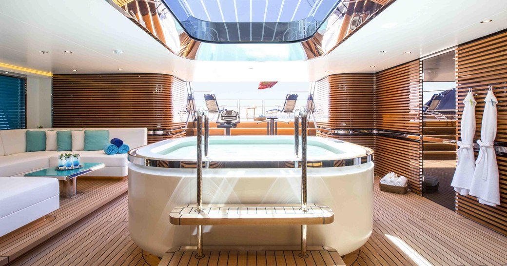 Jacuzzi under the skylight in the beach club aboard AQUIJO